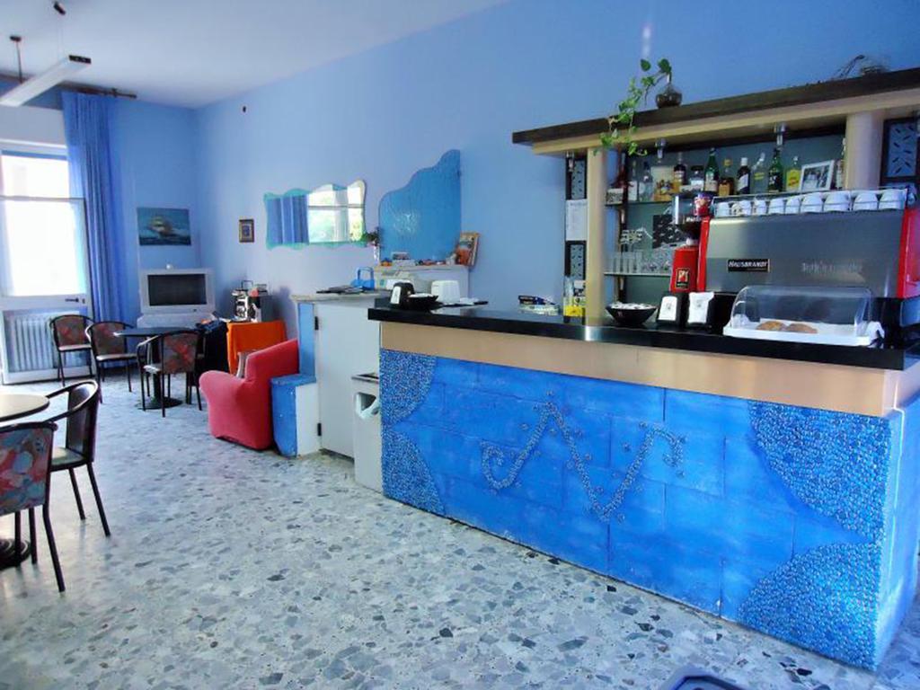 Hotel Niagara Маротта Екстер'єр фото
